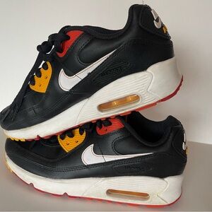 Nike Air Max 90 LTR (GS) Black/White/Cosmic Clay 4Y Slightly Used Check Pictures